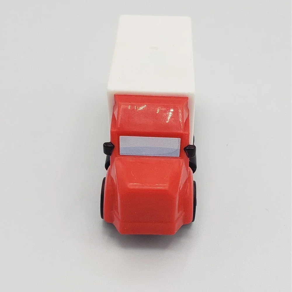 McDonald's Happy Meal Toy Big Rig Delivery Truck Mini #16 2025 Red &‎ White